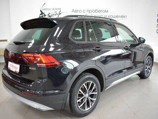 2019 Volkswagen Tiguan II, чёрный, 2499000 рублей, вид 3