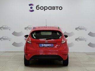2015 Ford Fiesta Mk6 Рестайлинг, красный, 760000 рублей, вид 5