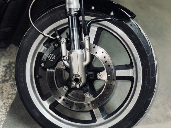 2009 Harley-Davidson V-Rod, чёрный, 1700000 рублей - вид 10