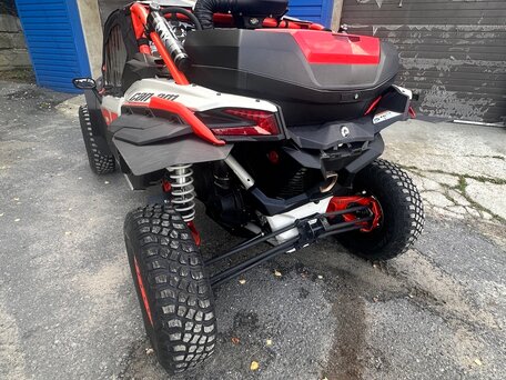 2021 BRP Can-Am Maverick X RC Turbo RR, серый, 2900000 рублей, вид 4