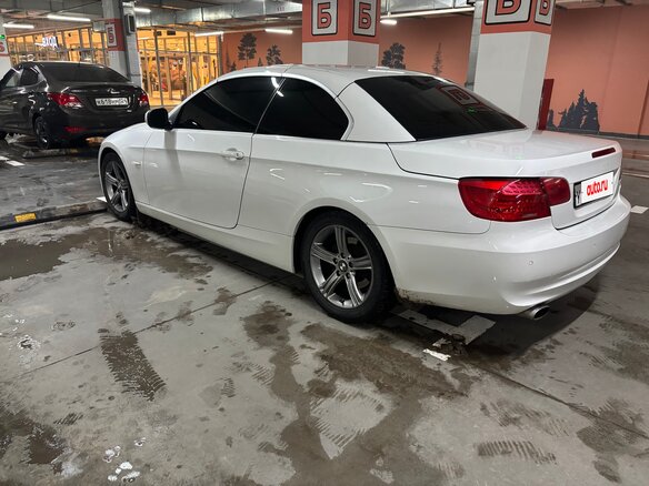 2010 BMW 3 серии 320i V (E90/E91/E92/E93) Рестайлинг, белый, 1200000 рублей - вид 6