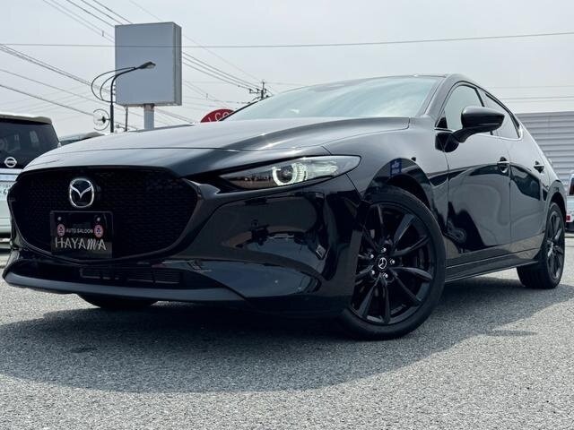 Открыть фотографии: Mazda 3 IV (BP)