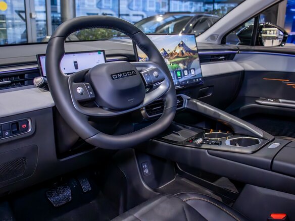 2026 Omoda C5 II, чёрный - вид 12