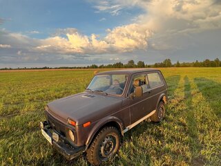 2001 Lada (ВАЗ) 2121 (4x4) I Рестайлинг, фиолетовый, 220000 рублей, вид 2