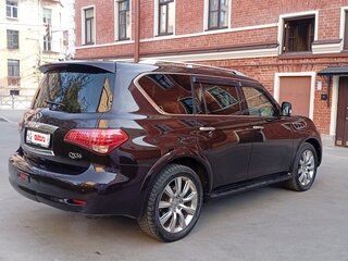 2012 Infiniti QX56 II, пурпурный, 2000000 рублей, вид 3