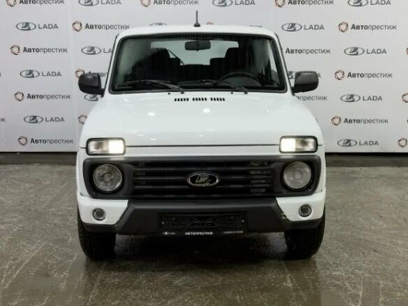 2025 Lada (ВАЗ) Niva Legend I, белый, 1258000 рублей - вид 2