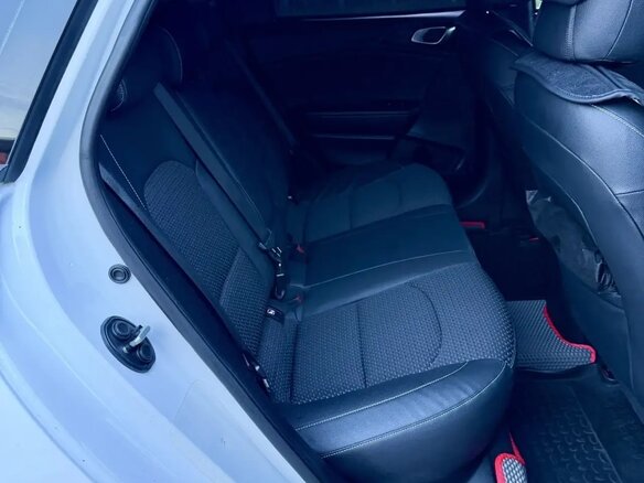 2019 Kia Ceed III, жёлтый, 1800000 рублей - вид 19