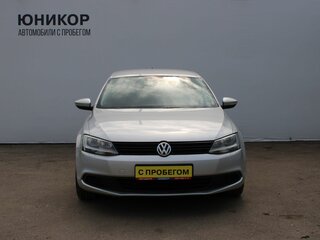 2013 Volkswagen Jetta VI, серебристый, 919000 рублей, вид 3
