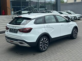 2026 Lada (ВАЗ) Vesta SW Cross I Рестайлинг (NG), белый, 1933000 рублей, вид 5