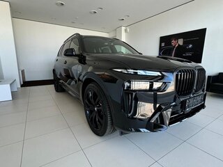 2023 BMW X7 40d I (G07) Рестайлинг, чёрный, 14500000 рублей, вид 3