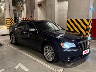 2012 Chrysler 300C II, фиолетовый, 1800000 рублей, вид 3