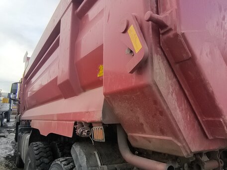 2024 Sinotruk Sitrak C7H, красный, 12159000 рублей, вид 3
