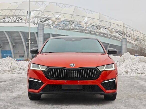 2021 Skoda Octavia IV (A8), пурпурный - вид 3