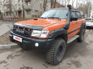1998 Nissan Patrol V (Y61), красный, 2100000 рублей, вид 3