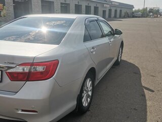 2012 Toyota Camry Japan Market VII (XV50), серебристый, 1500000 рублей, вид 2