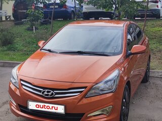 2015 Hyundai Solaris I Рестайлинг, оранжевый, 880000 рублей, вид 1