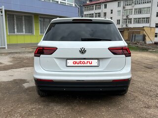 2017 Volkswagen Tiguan II, белый, 2150000 рублей, вид 5