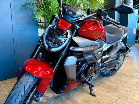 2026 Ducati XDiavel, красный, 3600000 рублей, вид 5