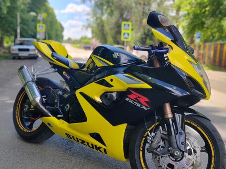 2005 Suzuki GSX-R 1000, чёрный, 620000 рублей, вид 3
