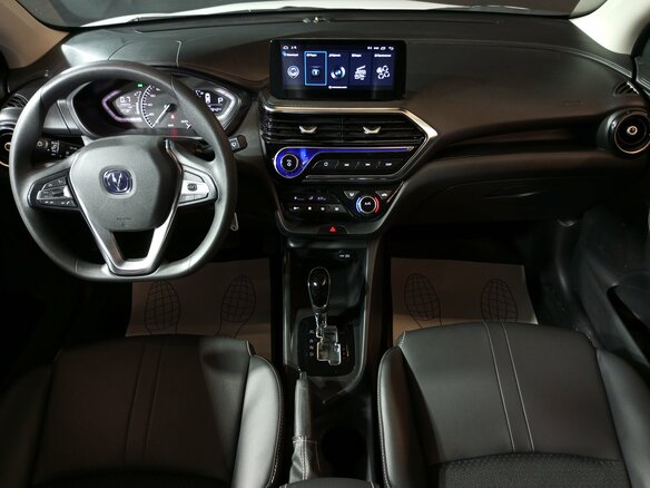 2023 Changan Alsvin, белый, 1070000 рублей - вид 7