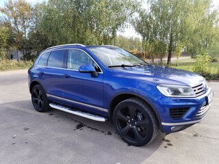 2015 Volkswagen Touareg II Рестайлинг, синий, 2300000 рублей, вид 2