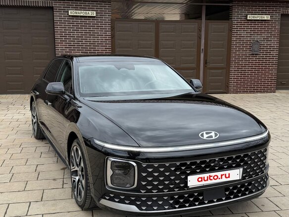 2023 Hyundai Grandeur VII, чёрный, 2500000 рублей - вид 2