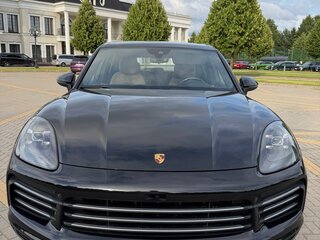 2021 Porsche Cayenne III, чёрный, 6390000 рублей, вид 1