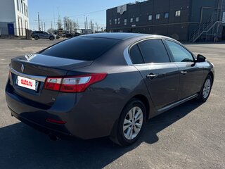 2010 Renault Latitude I, серый, 810000 рублей, вид 4