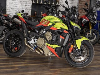 2023 Ducati Streetfighter V4, зелёный, 6190000 рублей, вид 1