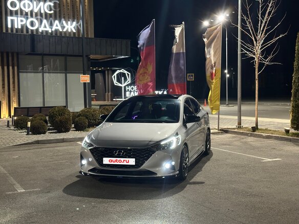 2020 Hyundai Solaris II Рестайлинг, серый, 2000000 рублей - вид 3