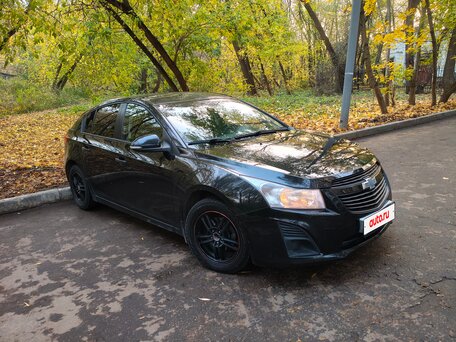 2014 Chevrolet Cruze I Рестайлинг, чёрный, 565000 рублей, вид 3