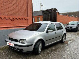 2000 Volkswagen Golf IV, белый, 385000 рублей, вид 1