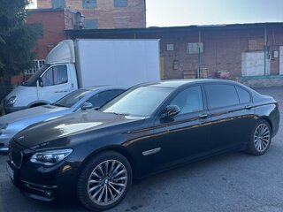 2013 BMW 7 серии Long 740Li xDrive V (F01/F02/F04) Рестайлинг, чёрный, 1900000 рублей, вид 2
