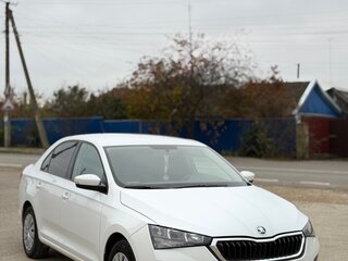 2020 Skoda Rapid II, белый, 1250000 рублей, вид 4