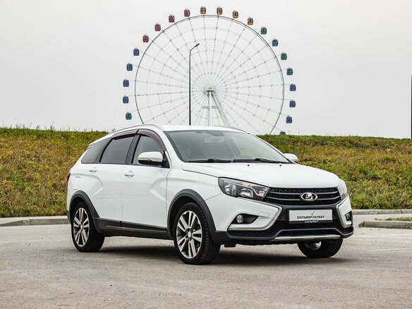 2018 Lada (ВАЗ) Vesta SW Cross I, белый, 1200000 рублей - вид 4