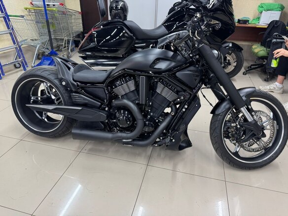 2008 Harley-Davidson V-Rod, чёрный, 3000000 рублей - вид 7