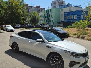 2018 Kia Optima IV Рестайлинг, белый, 2150000 рублей, вид 5