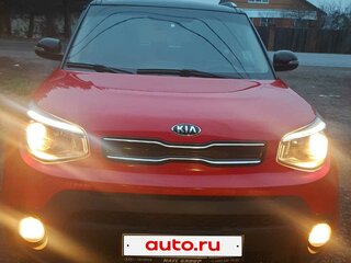 2018 Kia Soul II Рестайлинг, красный, 1550000 рублей, вид 1