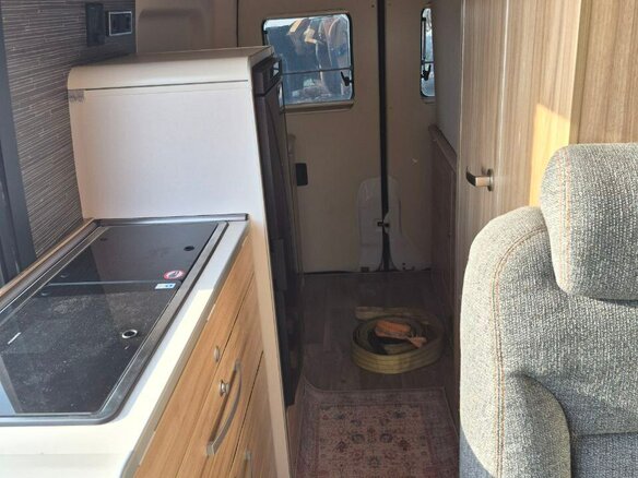 2022 Hymer Grand Canyon S, белый - вид 20