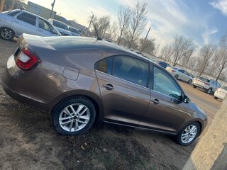 2018 Skoda Rapid I Рестайлинг, коричневый, 1000000 рублей, вид 2