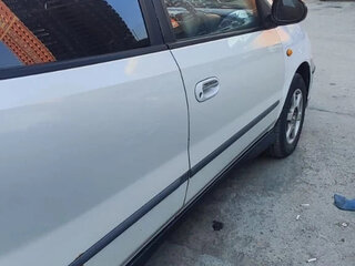 2000 Nissan Tino, белый, 250000 рублей, вид 4
