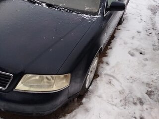 1998 Audi A6 II (C5), синий, 370000 рублей, вид 1