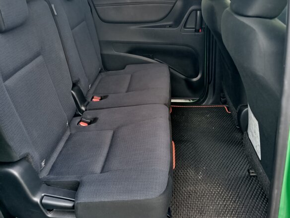 2017 Toyota Sienta II, зелёный, 1520000 рублей - вид 18