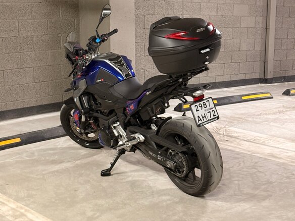 2020 BMW F 900 R, синий, 920000 рублей - вид 6