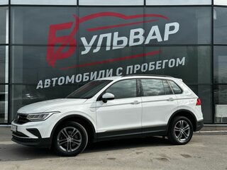 2021 Volkswagen Tiguan II Рестайлинг, белый, 1800000 рублей, вид 2