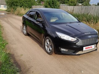 2016 Ford Focus III Рестайлинг, чёрный, 1400000 рублей, вид 2