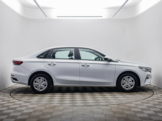 2023 Geely Emgrand II, белый, 1220000 рублей, вид 4