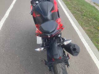 2024 Kawasaki Ninja 500, красный, 725000 рублей, вид 3