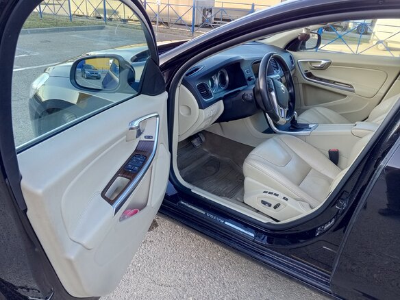 2013 Volvo S60 II, коричневый - вид 7