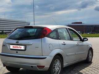 2002 Ford Focus I Рестайлинг, серебристый, 350000 рублей, вид 3
